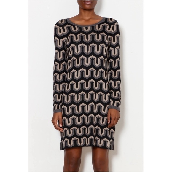 Hatley Abigail Long Sleeve Sweater Dress - Picture 2 of 9